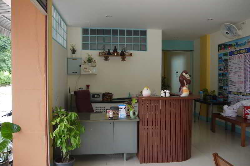 J Apartment Ao Nang Esterno foto