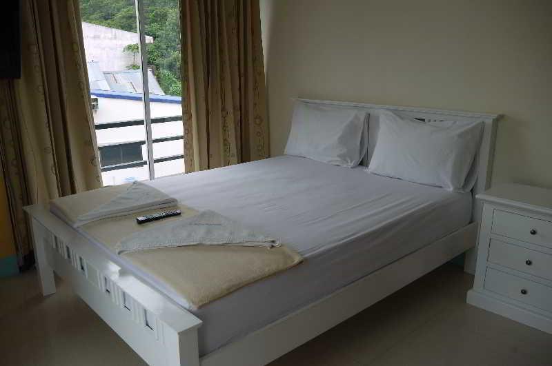 J Apartment Ao Nang Esterno foto