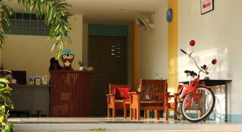 J Apartment Ao Nang Esterno foto