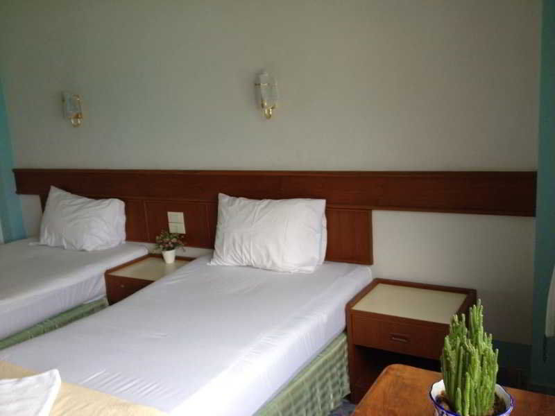 J Apartment Ao Nang Esterno foto